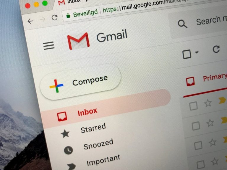 how do i add a gmail to my phone